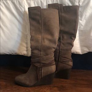 Brown boots